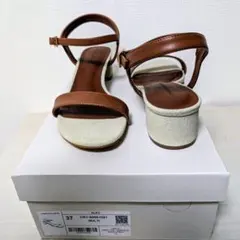 Charles & Keith サンダル 37のサムネイル