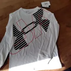 Under Armour ホワイト 長袖カットソー 140サイズ