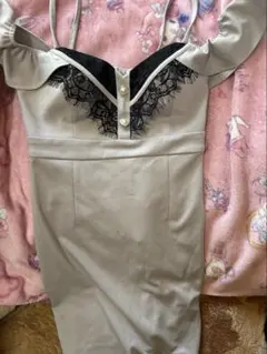 グレー レース装飾 タイトドレス