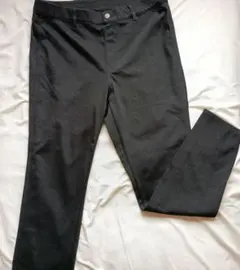 ユニクロ スキニーパンツ 黒