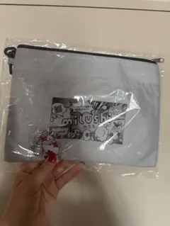 milushi みるし グレー ポーチ ストラップ付き