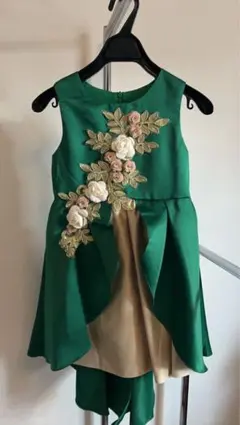 Item thumbnail for item d97fe7d4-0c52-4bb2-8d33-501a4cde0f6c