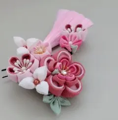 つまみ細工 髪飾り 七五三 成人式 結婚式 卒業式 浴衣 ピンク