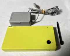 Item thumbnail for item c2ca7c72-66d9-40d0-99b7-23fd2658b578