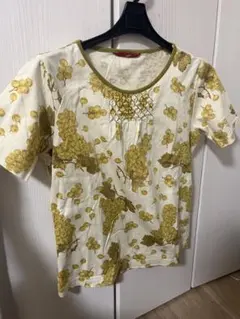 ♡ピンクハウス♡フラワープリント 半袖Tシャツのサムネイル