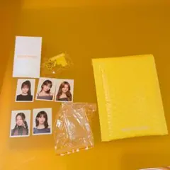 LE SSERAFIM MOM'S TOUCH コラボ