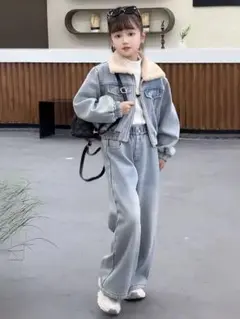 フリース裏地付きデニムツーピースセット　ファーカラー　女子会お出かけコーデ