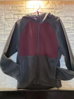 Nike SB フリースジャケット グレー・赤