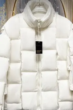 定価10万★christian milada・ミラノ発・ダウンジャケット