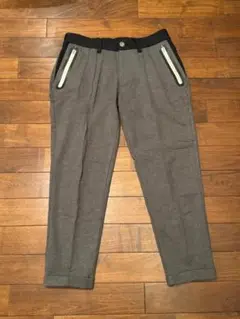 RUSSELUNO グレー スリムフィット 秋冬用ゴルフパンツ