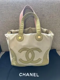 週末お値下げ！　CHANELマシュマロ　キャンバス　トートバッグ　大きいサイズのサムネイル
