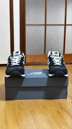 New Balance 574 ブラック/ホワイト