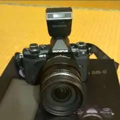 超美品 オリンパスOM-D E-M1 Mark II F2.8レンズキット オリンパス OM-D E-M1 Mark II 12-40mm F2.8 PROキット 価格比較
