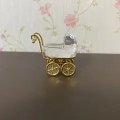 Swarovski クリスタル ベビーカー 置物