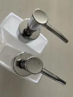 ニトリ 液体ソープポンプ 2点セットのサムネイル