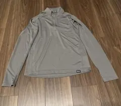 新品タグ付きパタゴニア　キッズ　140c キャプリーン・ジップネック