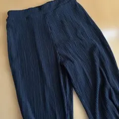 ブラック　プリーツ ワイドパンツ　M