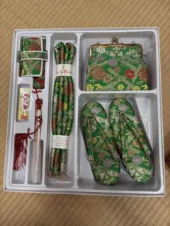 特価‼️七五三 新品 結び帯セット 黄緑 梅 鹿子柄 カラフル装飾 日本製