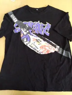 美品GＥNAAＸTシャツ黒色綿素材