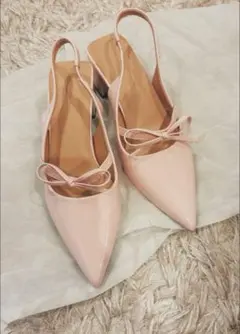 ピンク　パンプス