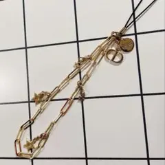 クリスチャン　ディオール　携帯ストラップ　ゴールド　チェーン　チャーム　金