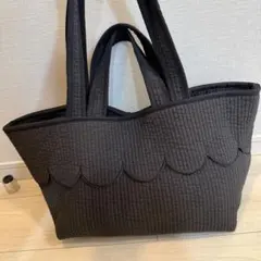 新品 Mojocamar スワン刺繍 トートバッグ 黒 レッスンバッグ - メルカリ