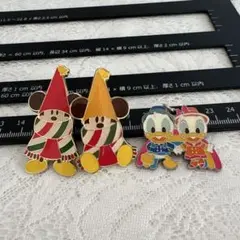 【匿名配送】ディズニー　ピンバッジ、チャーム