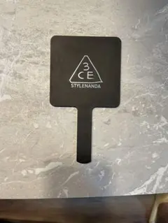 Item thumbnail for item a7c42c97-9e42-4cd7-b92c-3d52087c3b5b