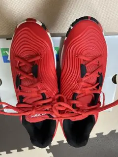 YONEX テニスシューズ レッド