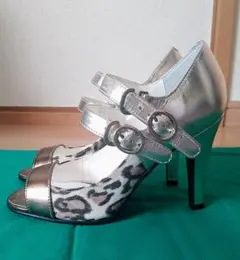 Item thumbnail for item 6bb3e29a-b45b-4a9c-bcf1-79a9b9d4611b