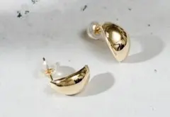 Jewel closet by L&Co.　ぷっくり　デザインピアス　K10のサムネイル