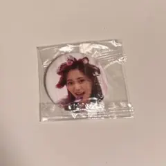 twice ツウィlikey 缶バッジ 未開封新品