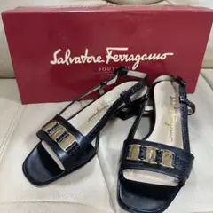 正規品 美品 SalvatoreFerrafamoフェラガモ サンダル ブラック