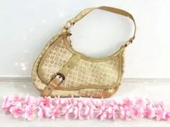 美品】cooga クーガ リゾートコレクション フラワーパンチング バック 