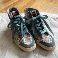 GOLA リバティ　ベッツィ　花柄　ハイカット　スニーカー　36のサムネイル