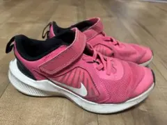 NIKE スニーカー　ピンク21cm