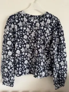 【美品】agnes b. 花柄ブラウス ネイビー パフスリーブ 40