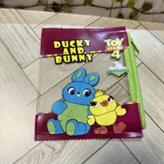 新品未使用★トイストーリー4 ダッキー&バニー クリアポーチ