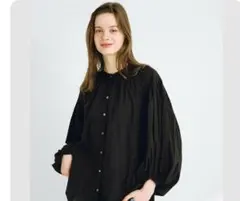 アーバンリサーチサニーレーベル エアリーコットンボイルギャザーブラウス