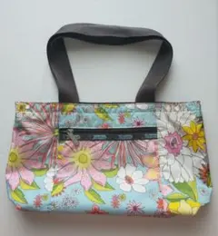 レスポートサック　花柄ナイロンショルダーバッグ　　　リバーシブル