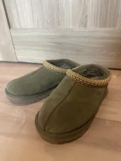 Item thumbnail for item be98bd2f-bb9b-49c1-82e9-25ce0723643b