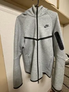 Nike グレー テックフリースSサイズ
