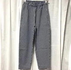 G U ストライプテーパードパンツ