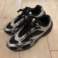 Nike Women's AirMax Muse BlackSilver23.5