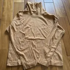 UNIQLO 長袖カットソー タートルネック ベージュ M