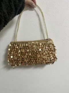 Item thumbnail for item e4ac841e-7be2-4bbf-b472-276a123cfb36