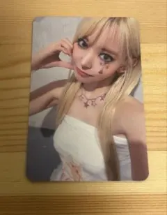 サクラ　kpopmerch Shopee 特典　トレカ　crazy ヨントン