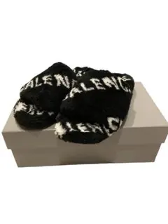 頭*シ様 BALENCIAGA ファー ブーツ ブラック - メルカリ