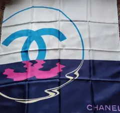 シャネル　シルクスカーフ