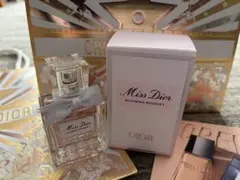 ミスディオール☺︎ブルーミングブーケ30ml